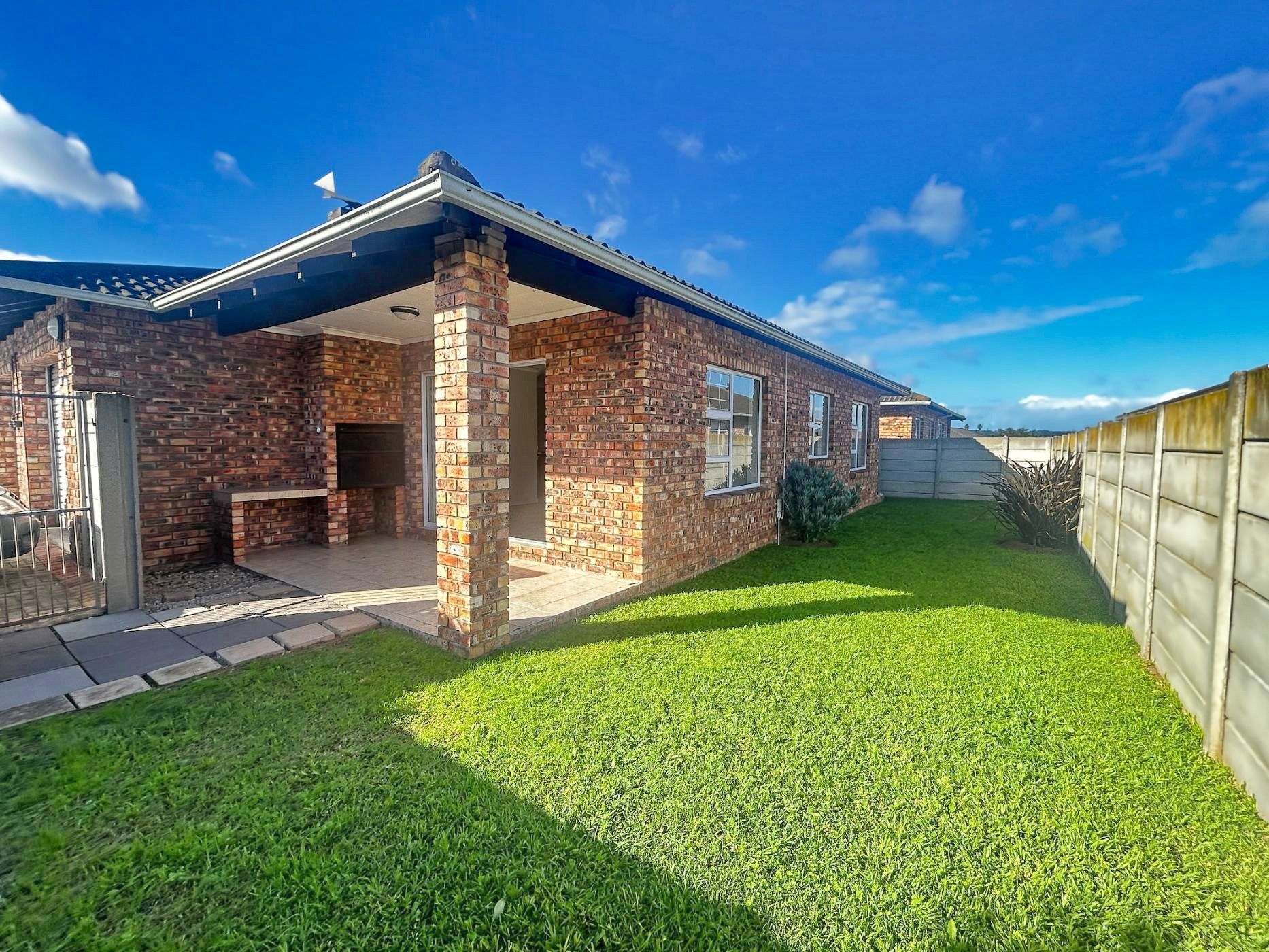 Townhouse for sale in Kabega - 1PLZ1746240