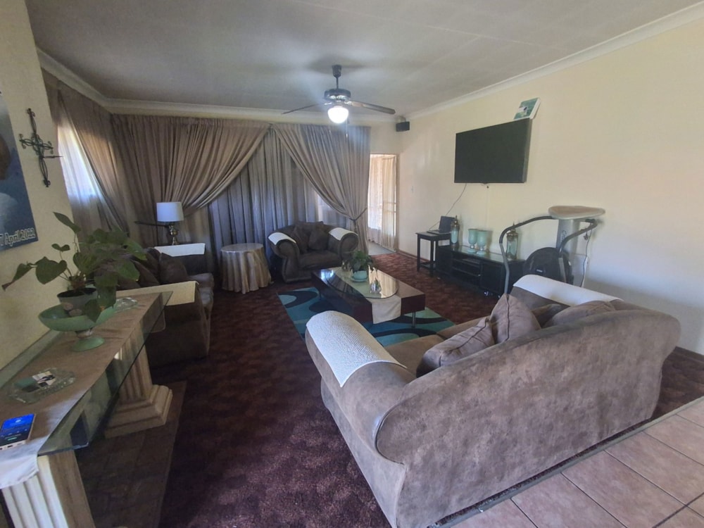 House for sale in Brenthurst - 1BJ1745058 House for sale in Brenthurst - 1BJ1745058