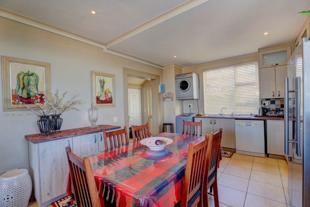 Apartment for sale in Pinnacle Point Golf Estate - 1MB1745956 Apartment for sale in Pinnacle Point Golf Estate - 1MB1745956
