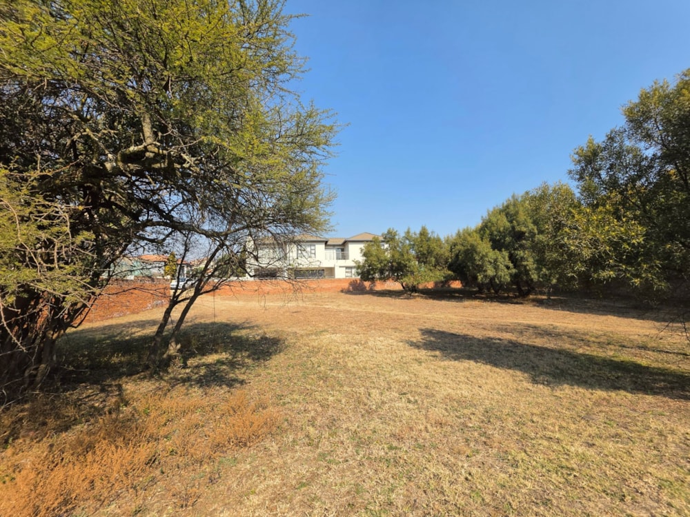 Vacant land for sale in Xanadu - 1HR1745743 Vacant land for sale in Xanadu - 1HR1745743