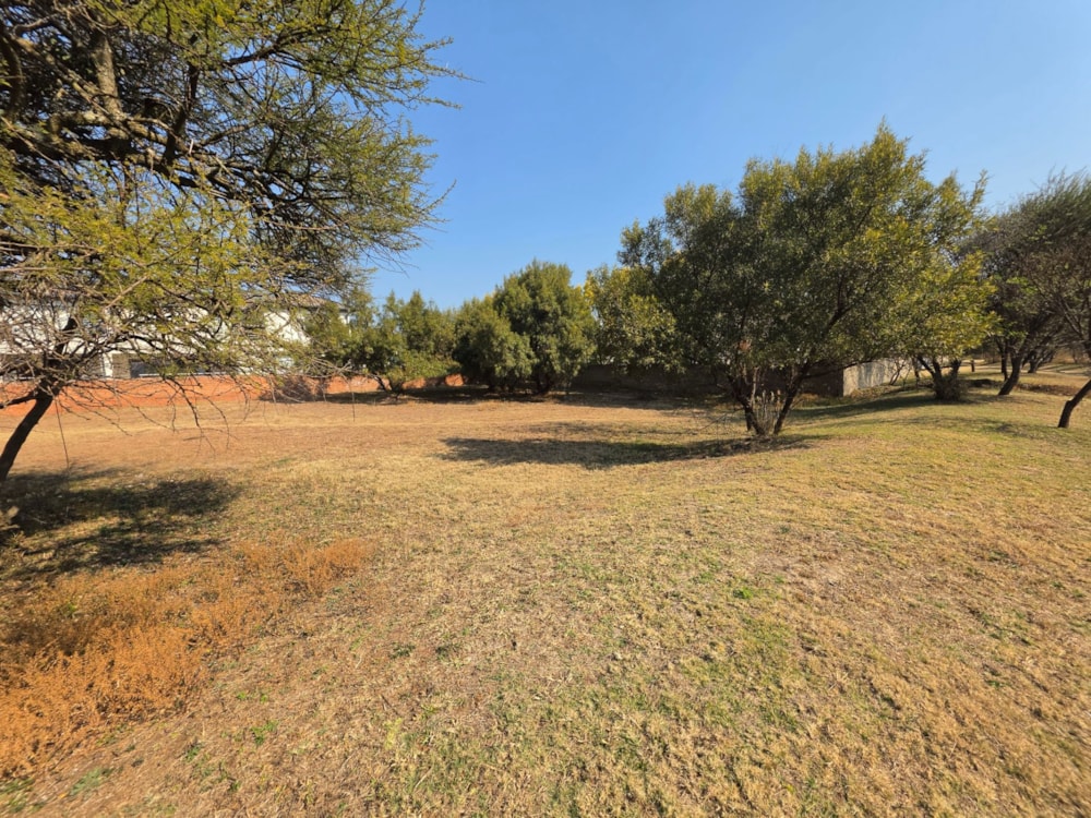 Vacant land for sale in Xanadu - 1HR1745743 Vacant land for sale in Xanadu - 1HR1745743