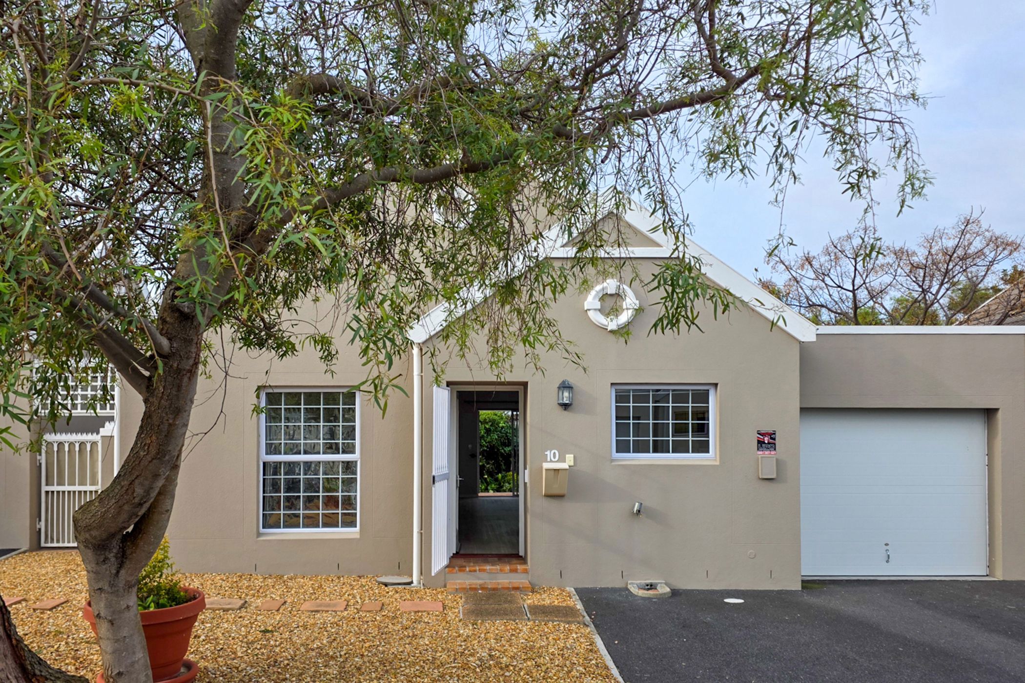 House for sale in Sunningdale, Blouberg - 1TV1745824
