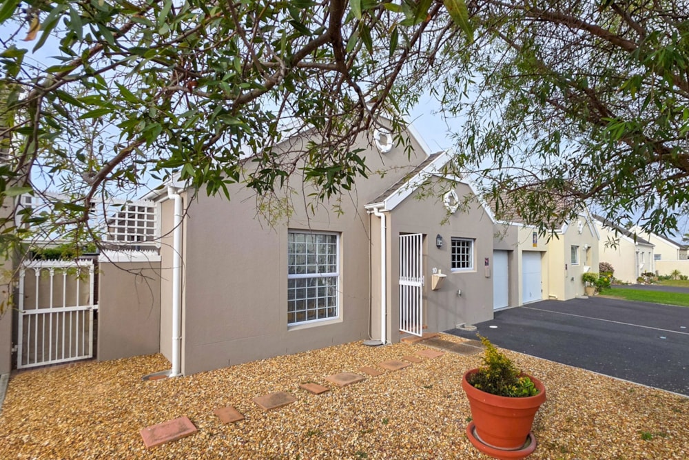 House for sale in Sunningdale, Blouberg - 1TV1745824 House for sale in Sunningdale, Blouberg - 1TV1745824