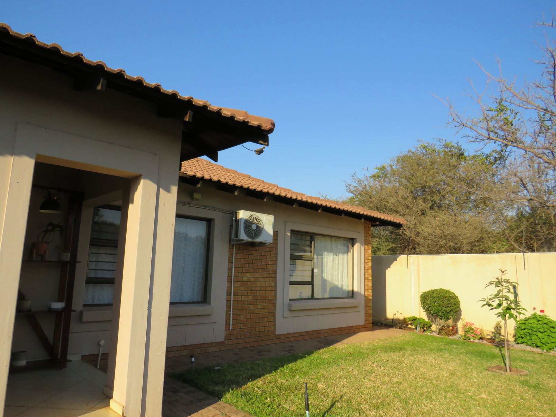 Single-storey house for sale in Ellisras (Lephalale) - 1ER1747327