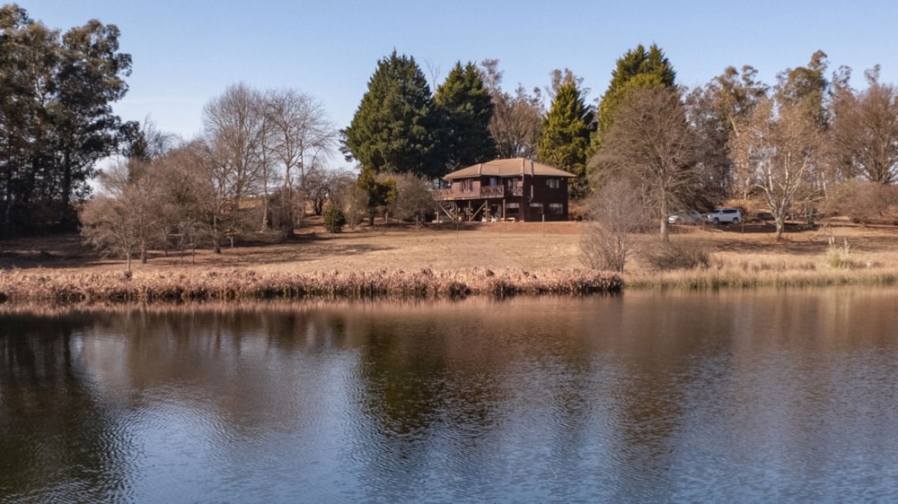 Smallholding for sale in Himeville - 1UB1727870 Smallholding for sale in Himeville - 1UB1727870