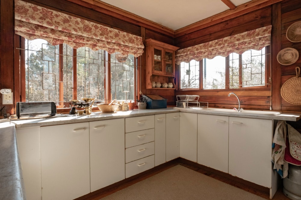 Smallholding for sale in Himeville - 1UB1727870 Smallholding for sale in Himeville - 1UB1727870