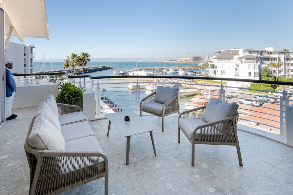 Penthouse apartment for sale in Mouille Point - AS1746466 Penthouse apartment for sale in Mouille Point - AS1746466