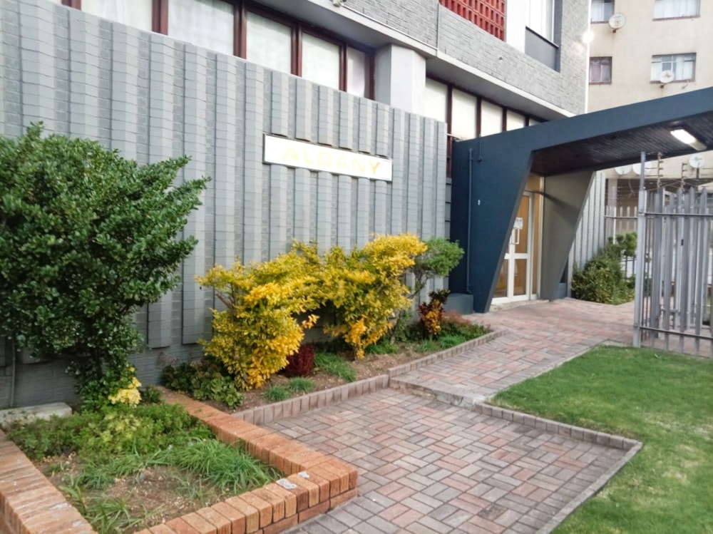 Apartment for sale in Central, Port Elizabeth, Gqeberha - 1PLZ1747169 Apartment for sale in Central, Port Elizabeth, Gqeberha - 1PLZ1747169