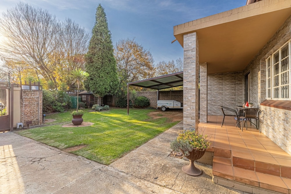 House for sale in Brenthurst - 1BJ1740523 House for sale in Brenthurst - 1BJ1740523