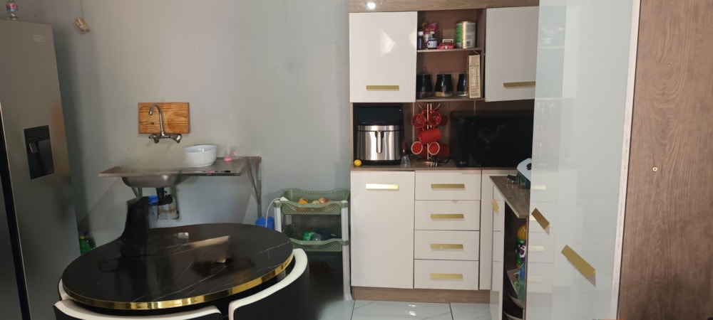 Garden apartment to rent in Brenthurst - 1BJ1745159