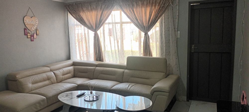 Garden apartment to rent in Brenthurst - 1BJ1745159