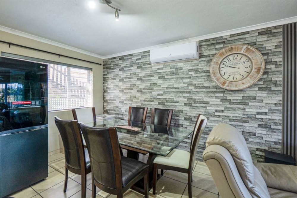 Townhouse for sale in Amanzimtoti - 1WB1745308 Townhouse for sale in Amanzimtoti - 1WB1745308
