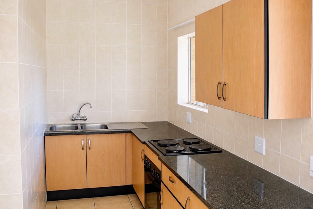 Security complex home to rent in Waterval East - 1RU1745273 Security complex home to rent in Waterval East - 1RU1745273
