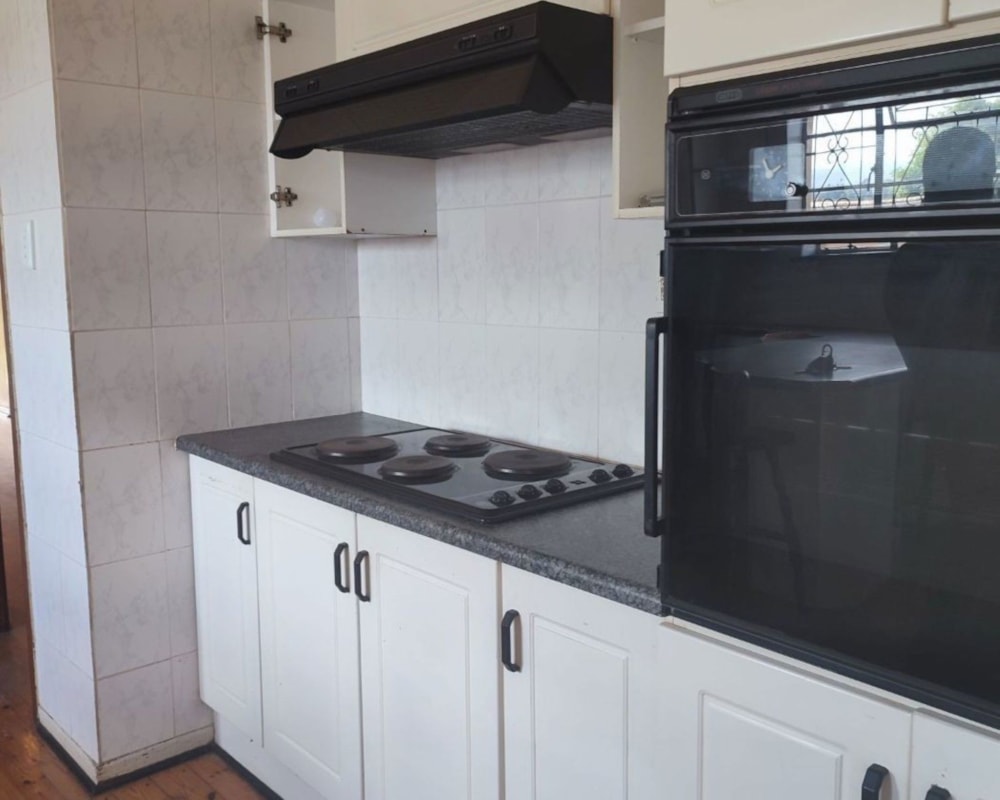 House for sale in Van Riebeeck Hoogte - 1UK1742357 House for sale in Van Riebeeck Hoogte - 1UK1742357