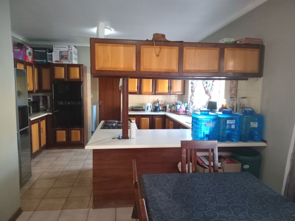 House to rent in White River - 1WR1746255