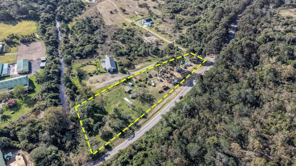 Smallholding for sale in Beacon Bay - 1EZ1746245