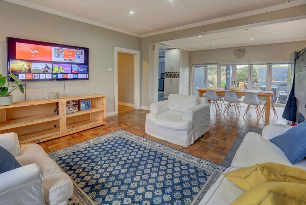 House for sale in Mossel Bay - 1MB1746435