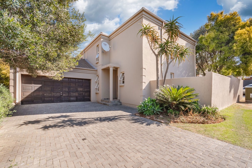 House for sale in Van Riebeeck Park, Kempton Park - KTP1745742 House for sale in Van Riebeeck Park, Kempton Park - KTP1745742