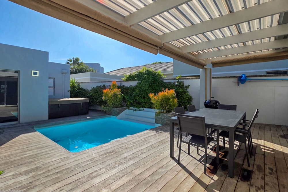 House for sale in Sunset Links - 1TV1745989 House for sale in Sunset Links - 1TV1745989