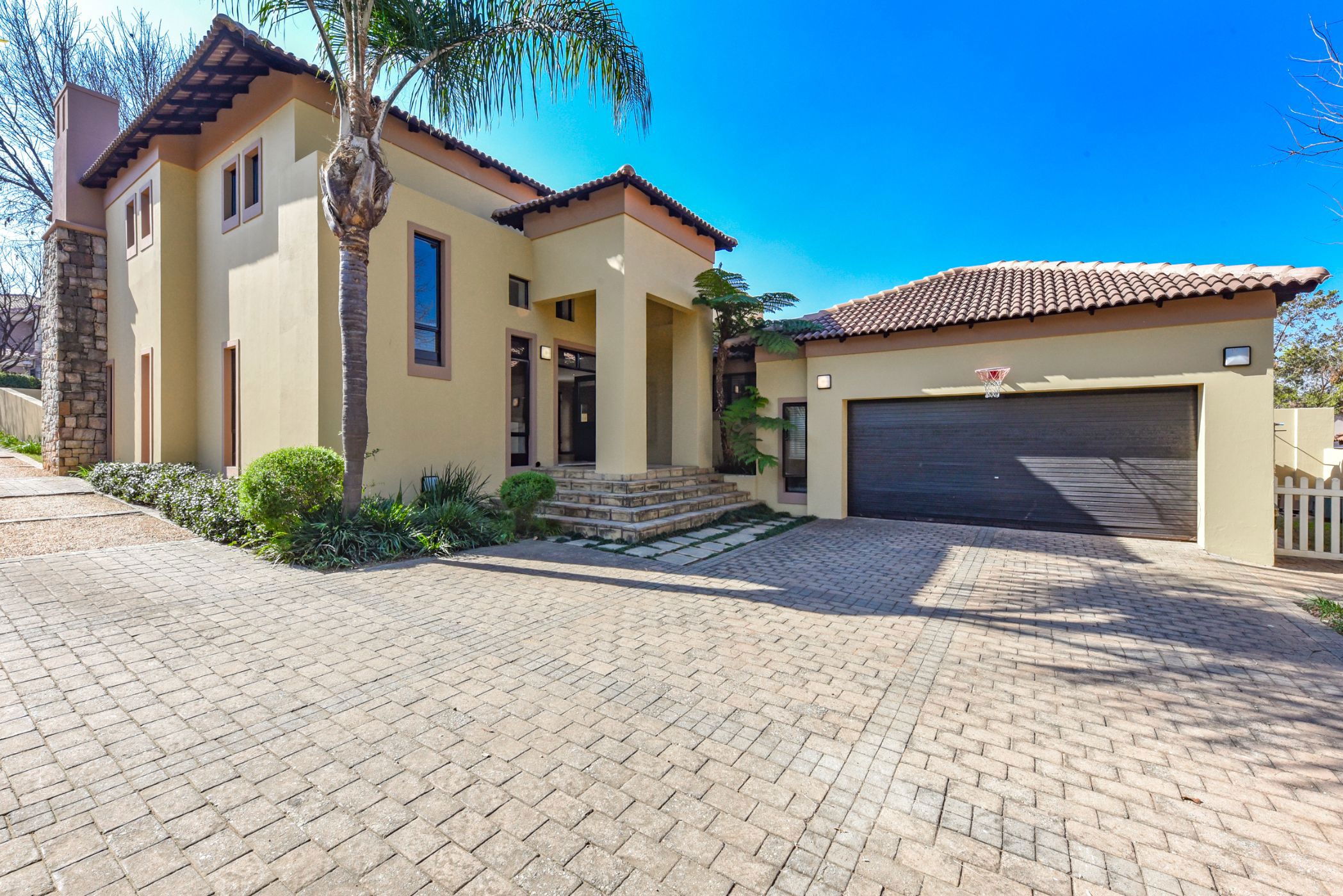 Security estate home for sale in Fernbrook Estate - FW1745275