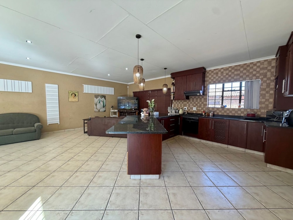 Townhouse for sale in Ermelo - 1EM1745203