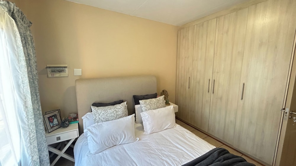 Apartment for sale in Pellissier - 1BX1746071 Apartment for sale in Pellissier - 1BX1746071