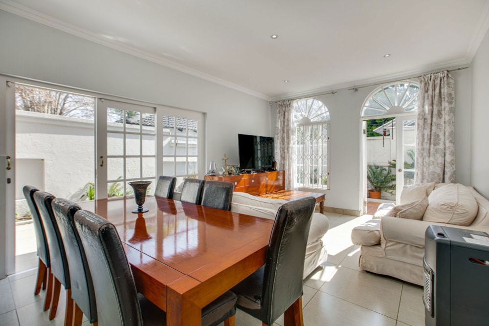 Apartment for sale in Parkwood, Johannesburg - HP1743928 Apartment for sale in Parkwood, Johannesburg - HP1743928