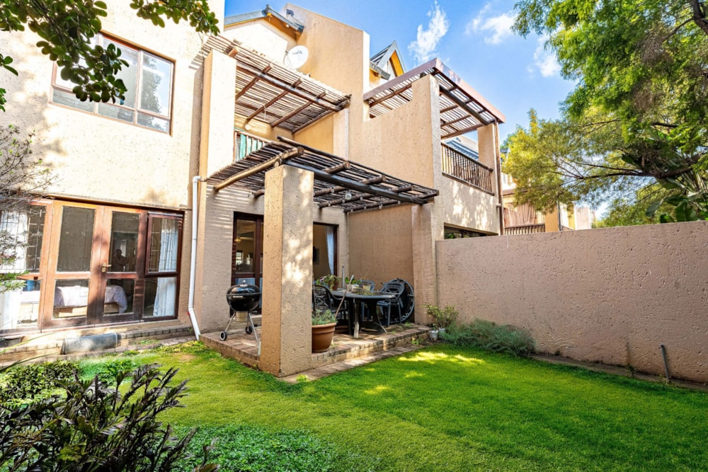 Apartment for sale in Sunninghill - FW1745187 Apartment for sale in Sunninghill - FW1745187