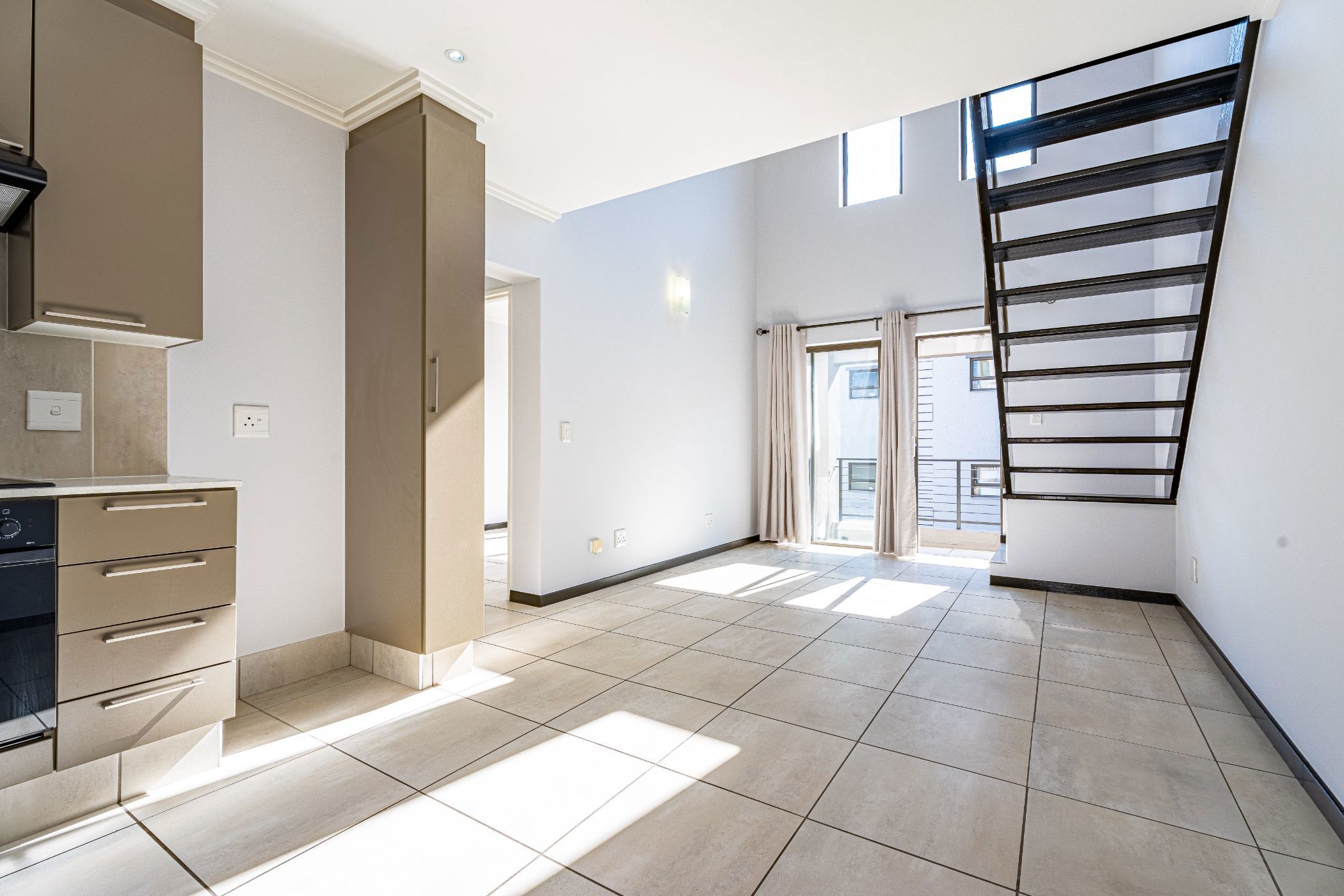 Apartment for sale in Sunninghill - FW1744659