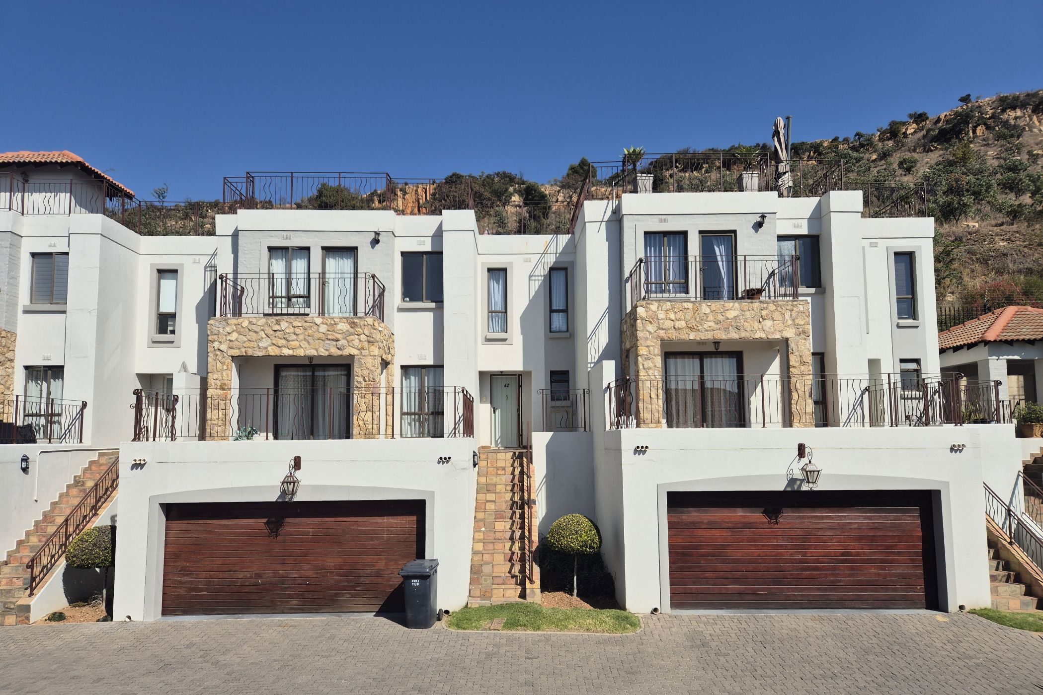 Apartment to rent in Constantia Kloof - RAL1746999