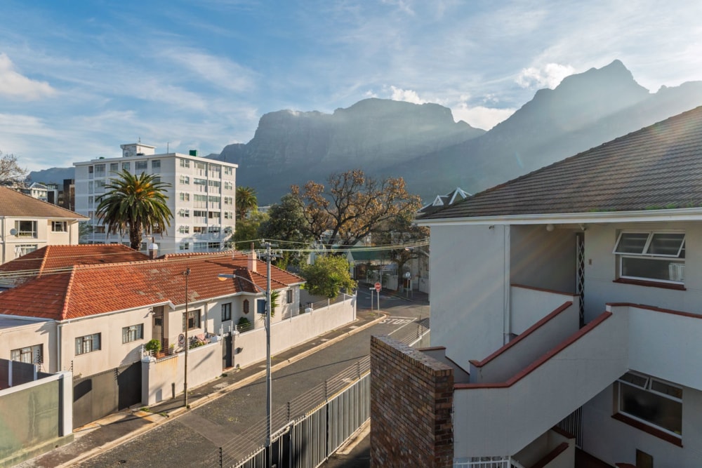 Apartment for sale in Rondebosch - KW1748144 Apartment for sale in Rondebosch - KW1748144