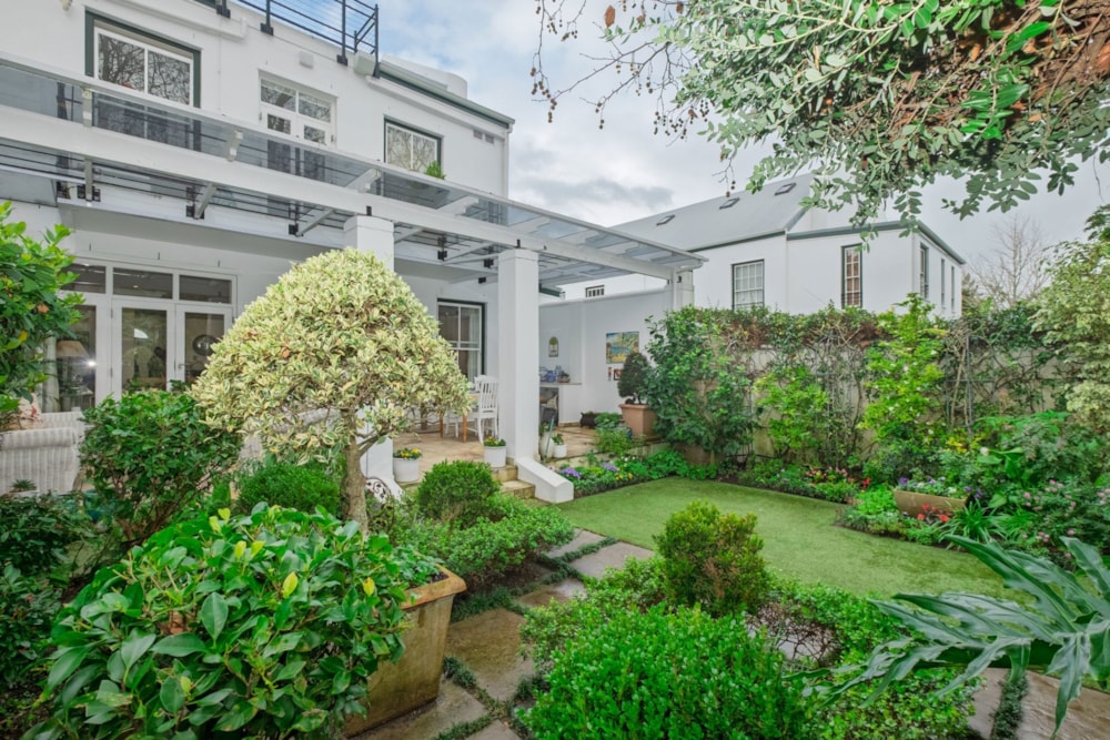 Security estate home for sale in Constantia Upper - KW1745425 Security estate home for sale in Constantia Upper - KW1745425