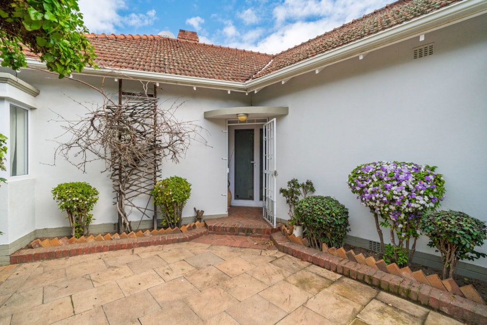 House for sale in Pinelands, Cape Town - KW1744985 House for sale in Pinelands, Cape Town - KW1744985