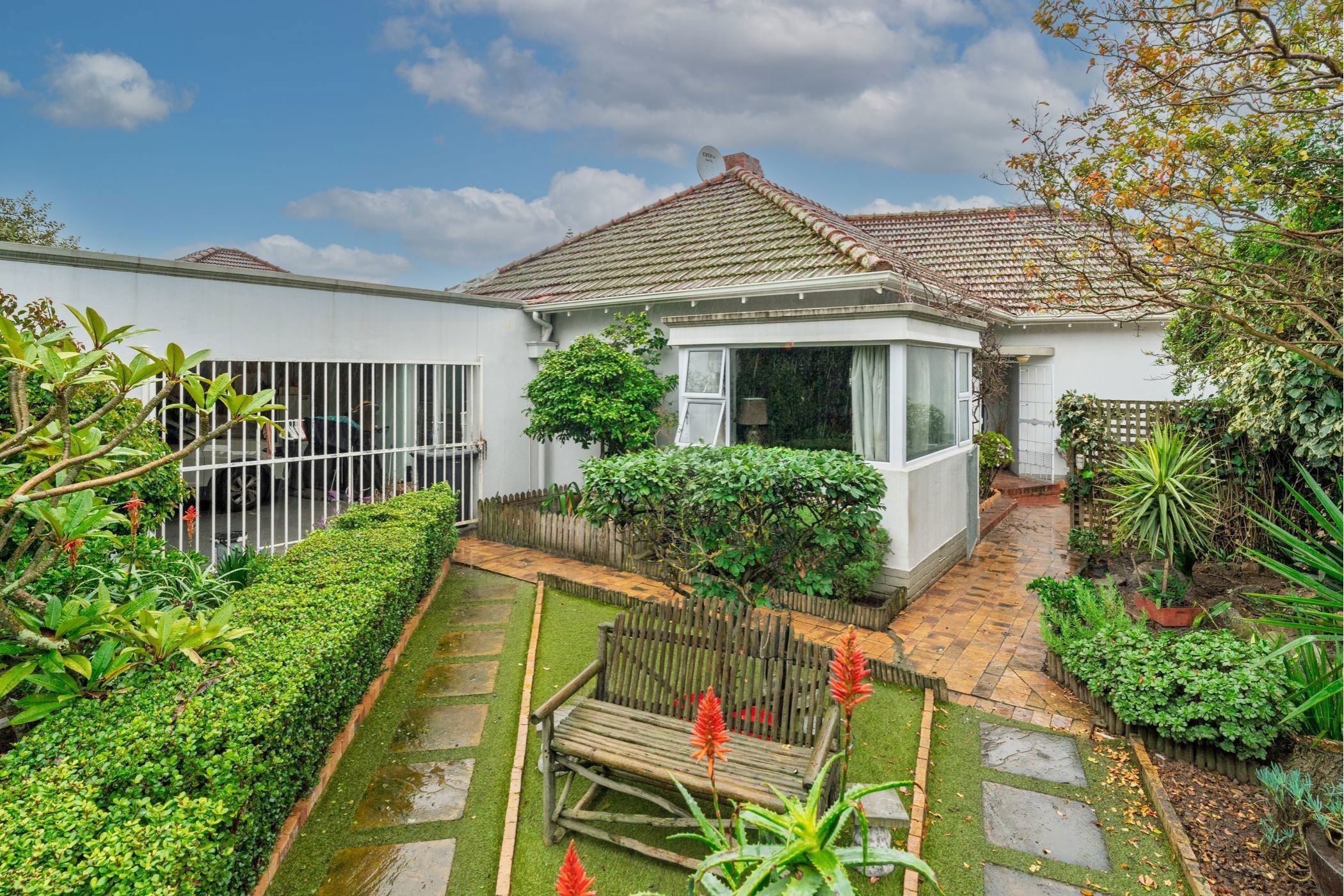 House for sale in Pinelands, Cape Town - KW1744985