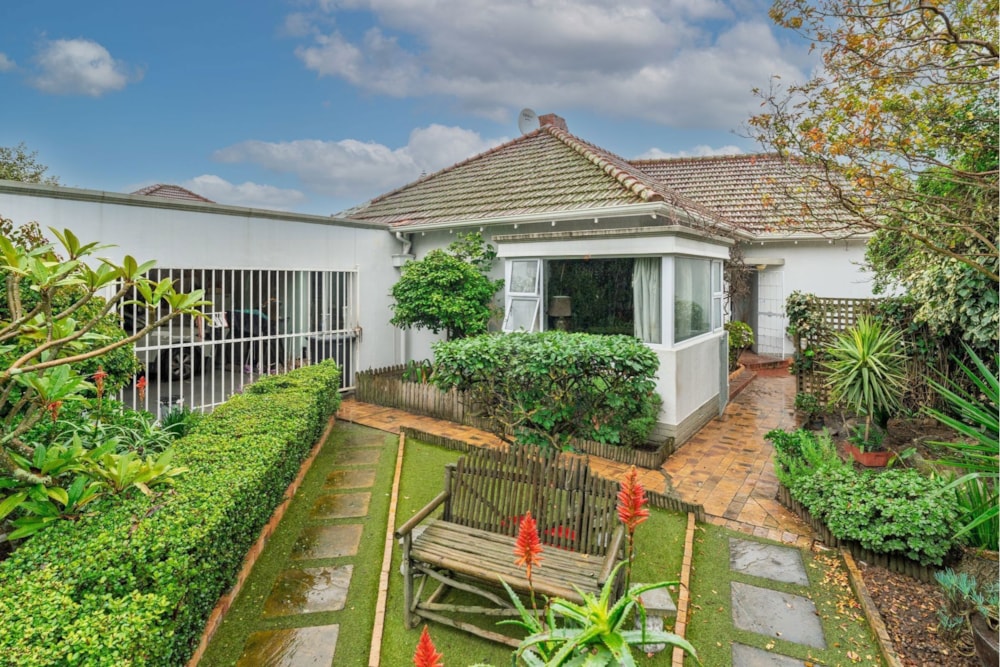 House for sale in Pinelands, Cape Town - KW1744985 House for sale in Pinelands, Cape Town - KW1744985