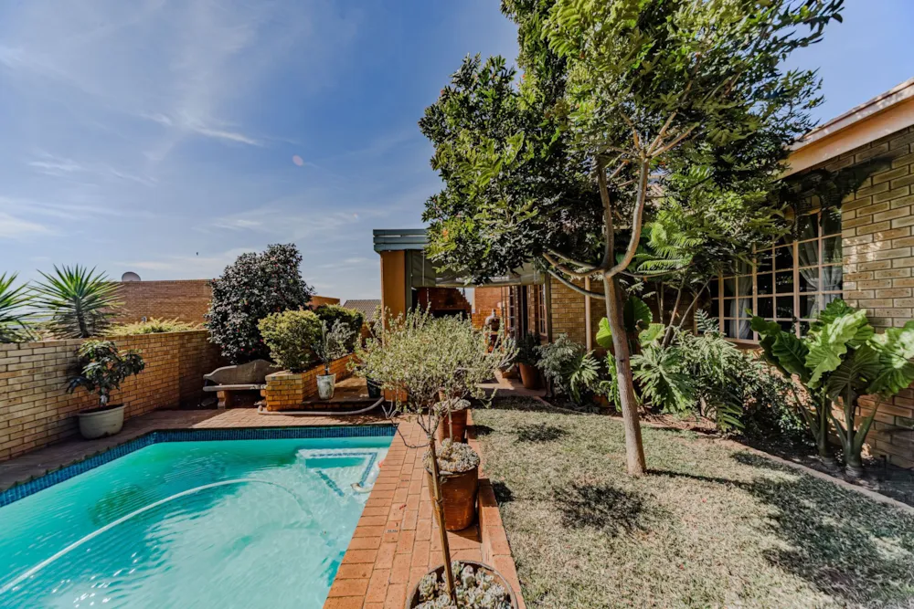 Townhouse sold in Zwartkop - CN1746592 Townhouse sold in Zwartkop - CN1746592