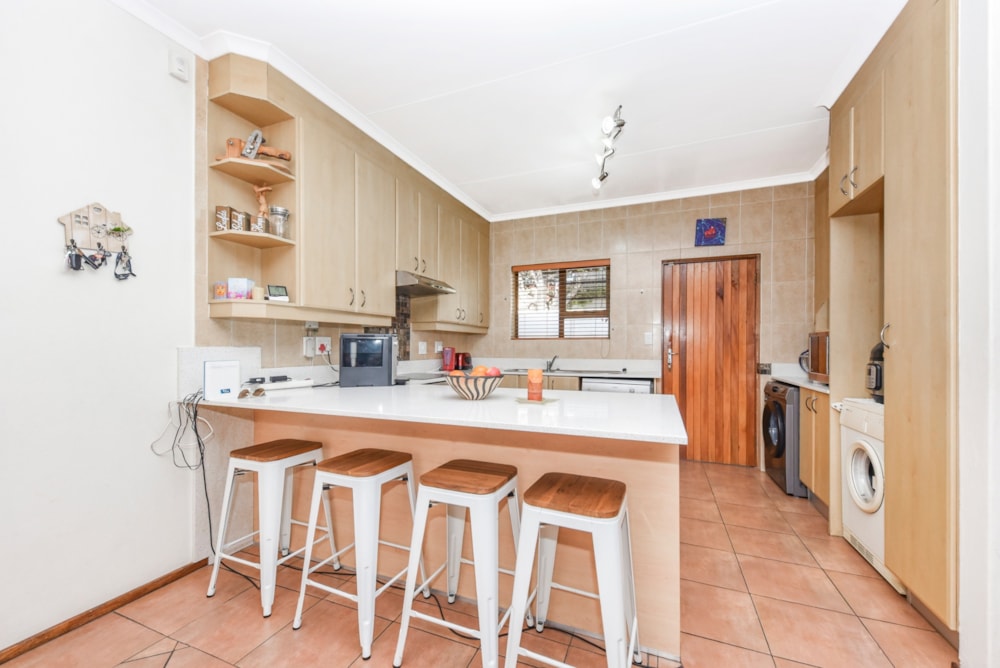 Single-storey cluster for sale in Douglasdale - FW1745349 Single-storey cluster for sale in Douglasdale - FW1745349