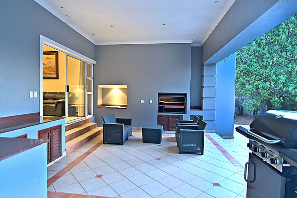 House for sale in Dainfern Golf Estate - FW1742370