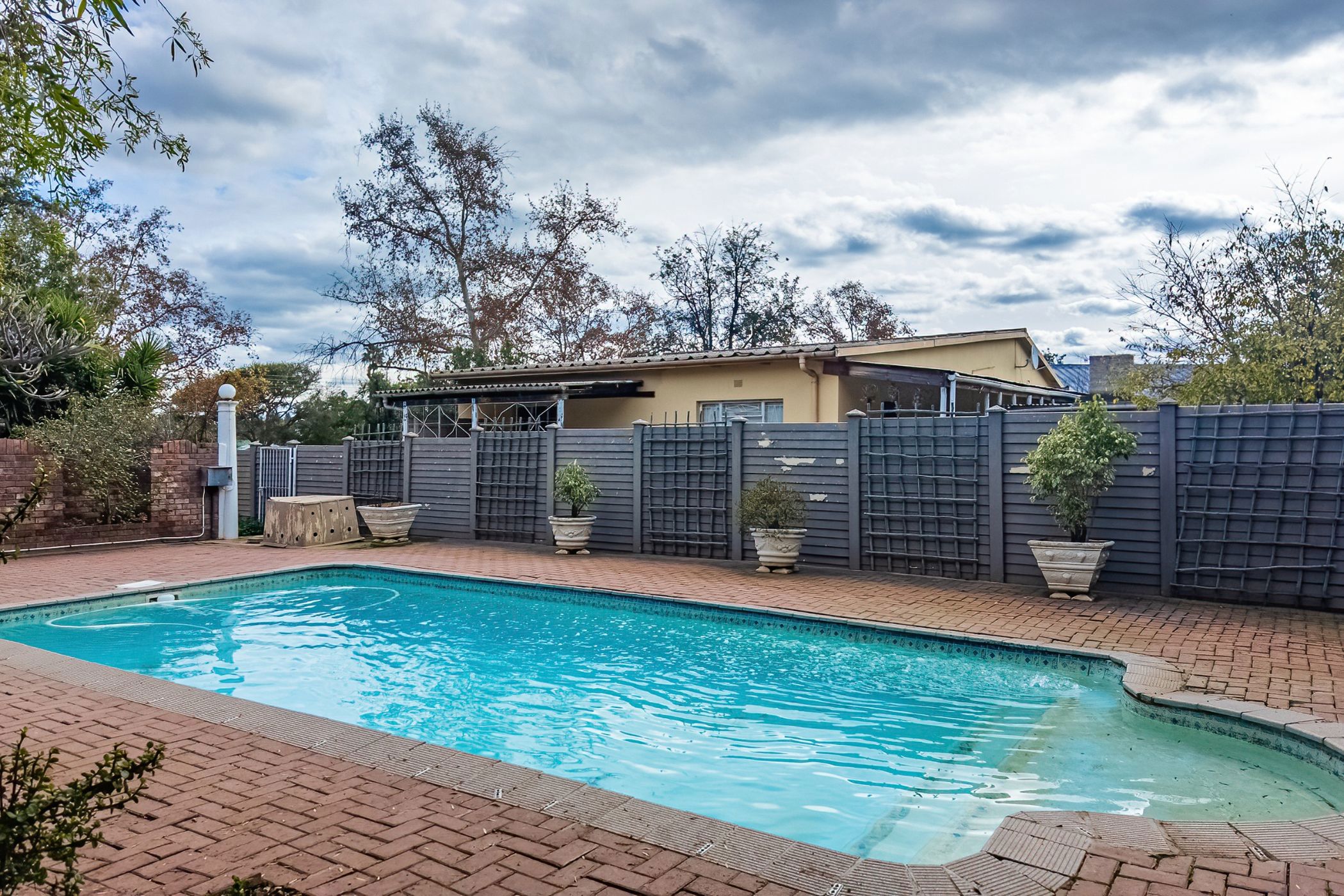 House for sale in Oudtshoorn Central - Widok 3