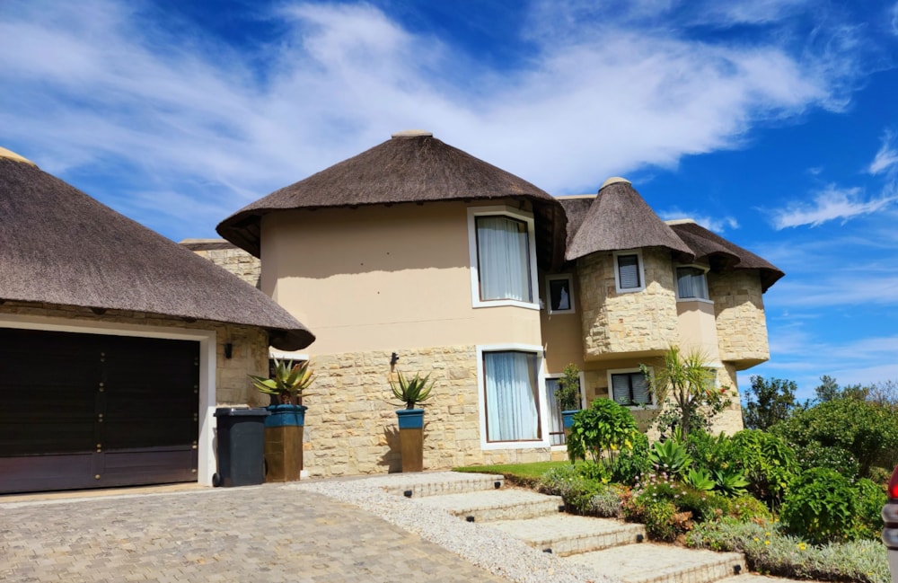 House for sale in Pezula Golf Estate - 1KG1747150 House for sale in Pezula Golf Estate - 1KG1747150