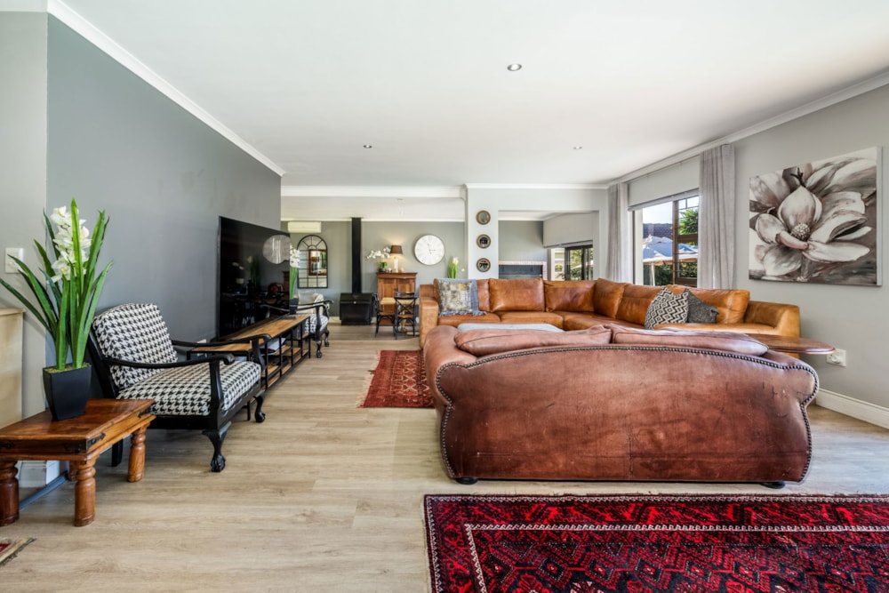 House for sale in Graanendal Estate - DBV1745445