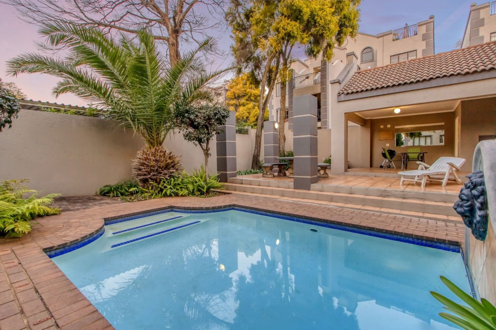 Apartment for sale in Waverley, Johannesburg - HP1748429 Apartment for sale in Waverley, Johannesburg - HP1748429
