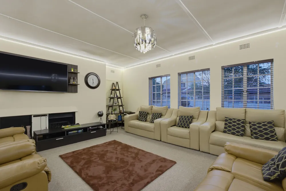 House for sale in Kelvin - HP1748472