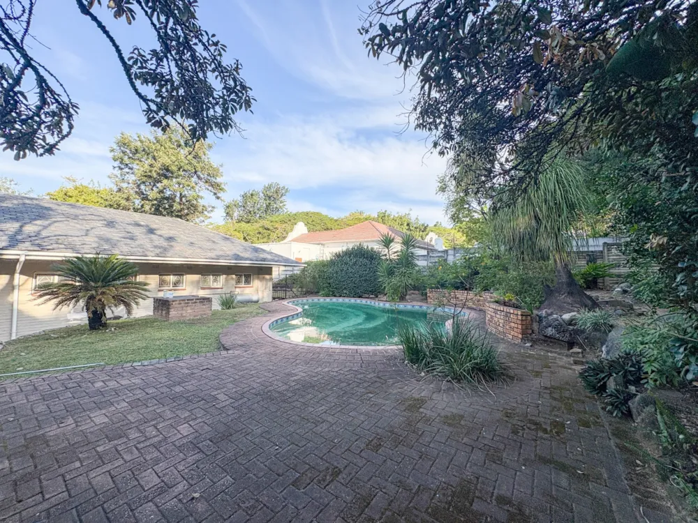 House for sale in Nelspruit Ext 1 - 1NS1750811 House for sale in Nelspruit Ext 1 - 1NS1750811
