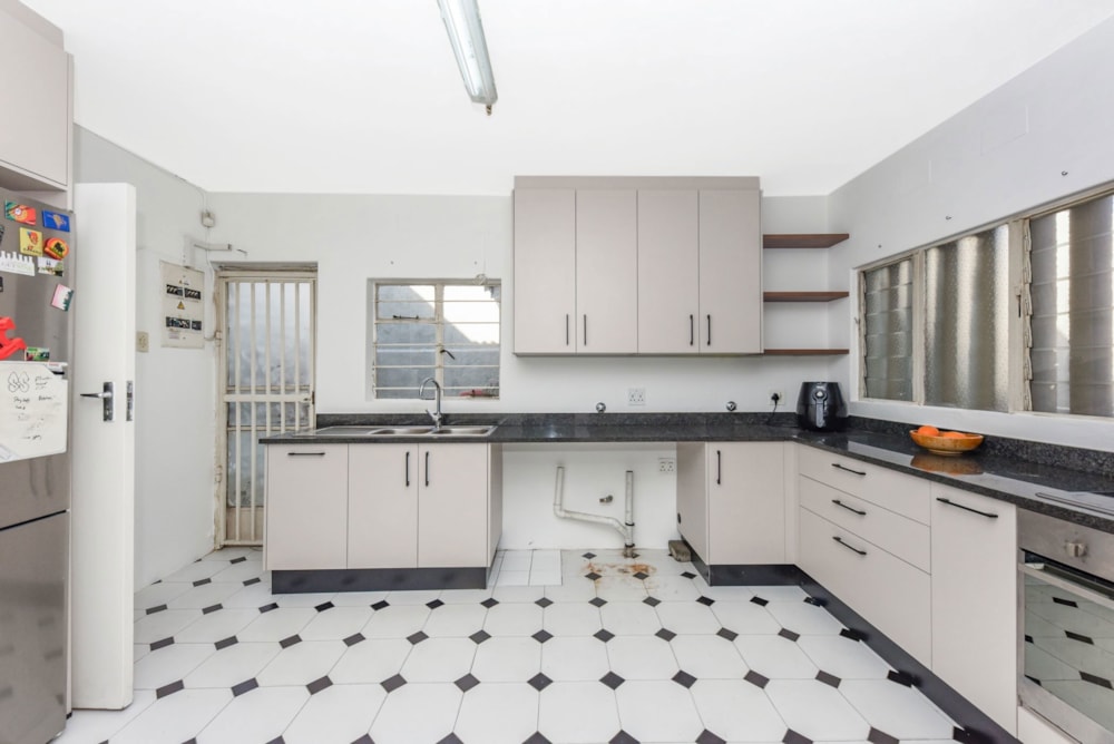 Townhouse for sale in River Club, Sandton - HP1750553 Townhouse for sale in River Club, Sandton - HP1750553