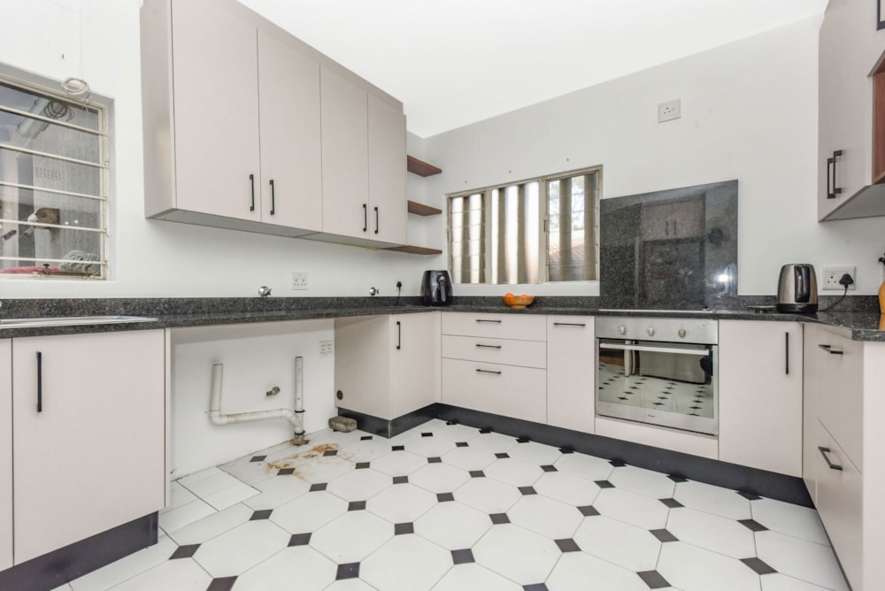 Townhouse for sale in River Club, Sandton - HP1750553 Townhouse for sale in River Club, Sandton - HP1750553