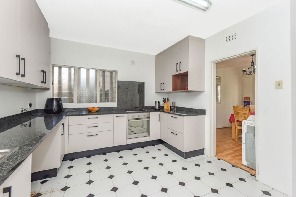 Townhouse for sale in River Club, Sandton - HP1750553 Townhouse for sale in River Club, Sandton - HP1750553