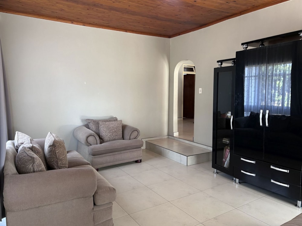 House to rent in West Acres - 1NS1749536