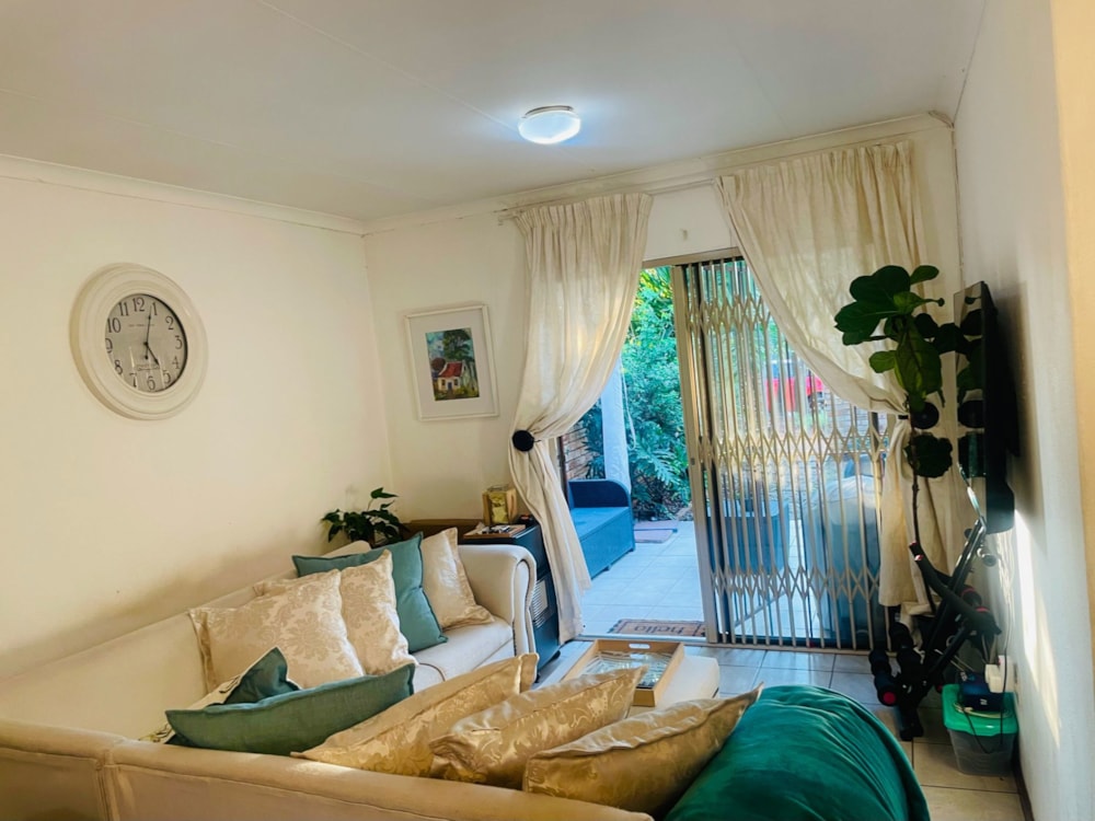 Townhouse to rent in Wilgeheuwel - RAL1750718