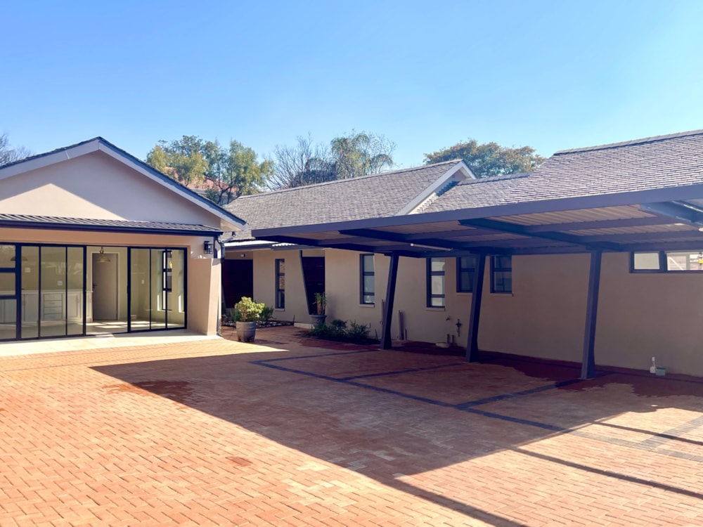 House for sale in Brooklyn, Pretoria East - PT1748193 House for sale in Brooklyn, Pretoria East - PT1748193